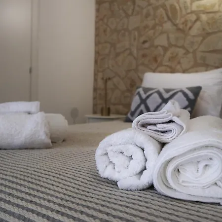 Arokaria Parálion Ástros