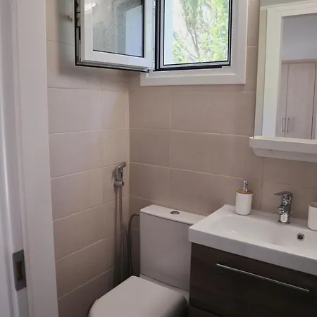 Arokaria * Parálion Ástros