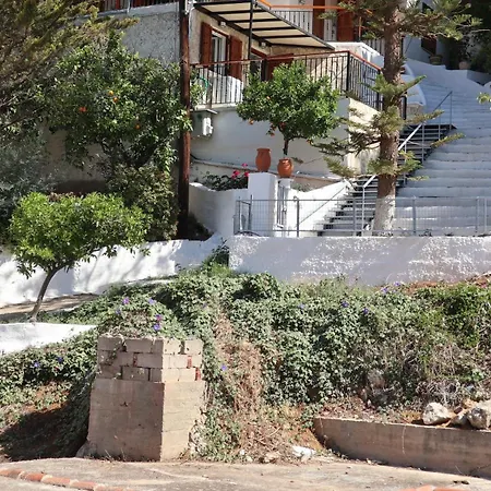 بيت للعطل Arokaria Parálion Ástros