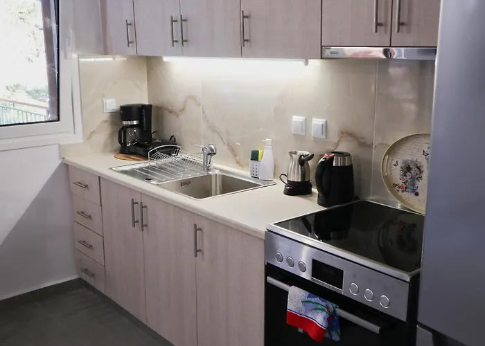 Arokaria * Parálion Ástros